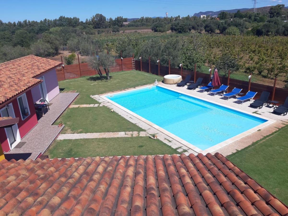 Villa Erilia San Giovanni Suèrgiu Exterior foto